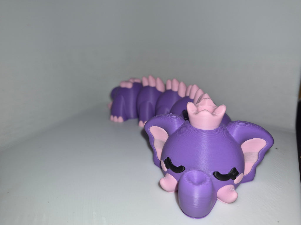 🐘 Ellie the Elephant – Articulated Flexi Desk Buddy