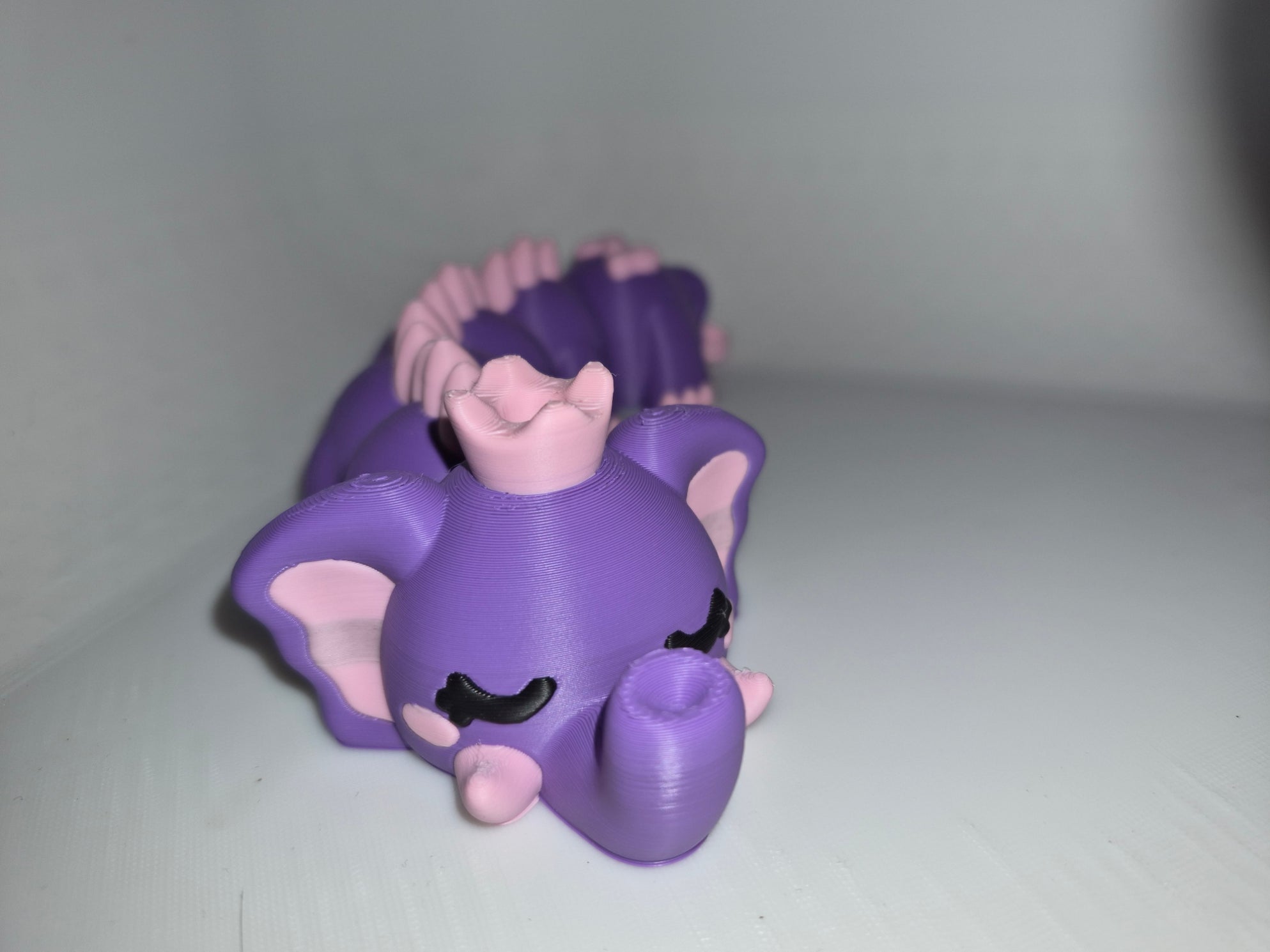 🐘 Ellie the Elephant – Articulated Flexi Desk Buddy