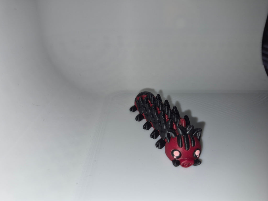 🐗 Buddy the Boar – Articulated Desk Buddy