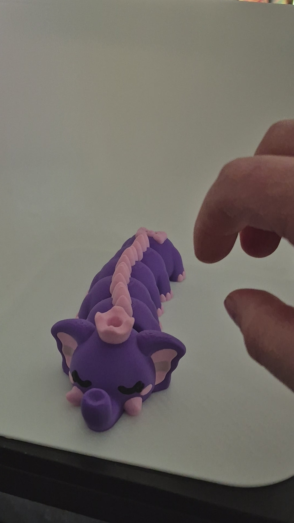🐘 Ellie the Elephant – Articulated Flexi Desk Buddy
